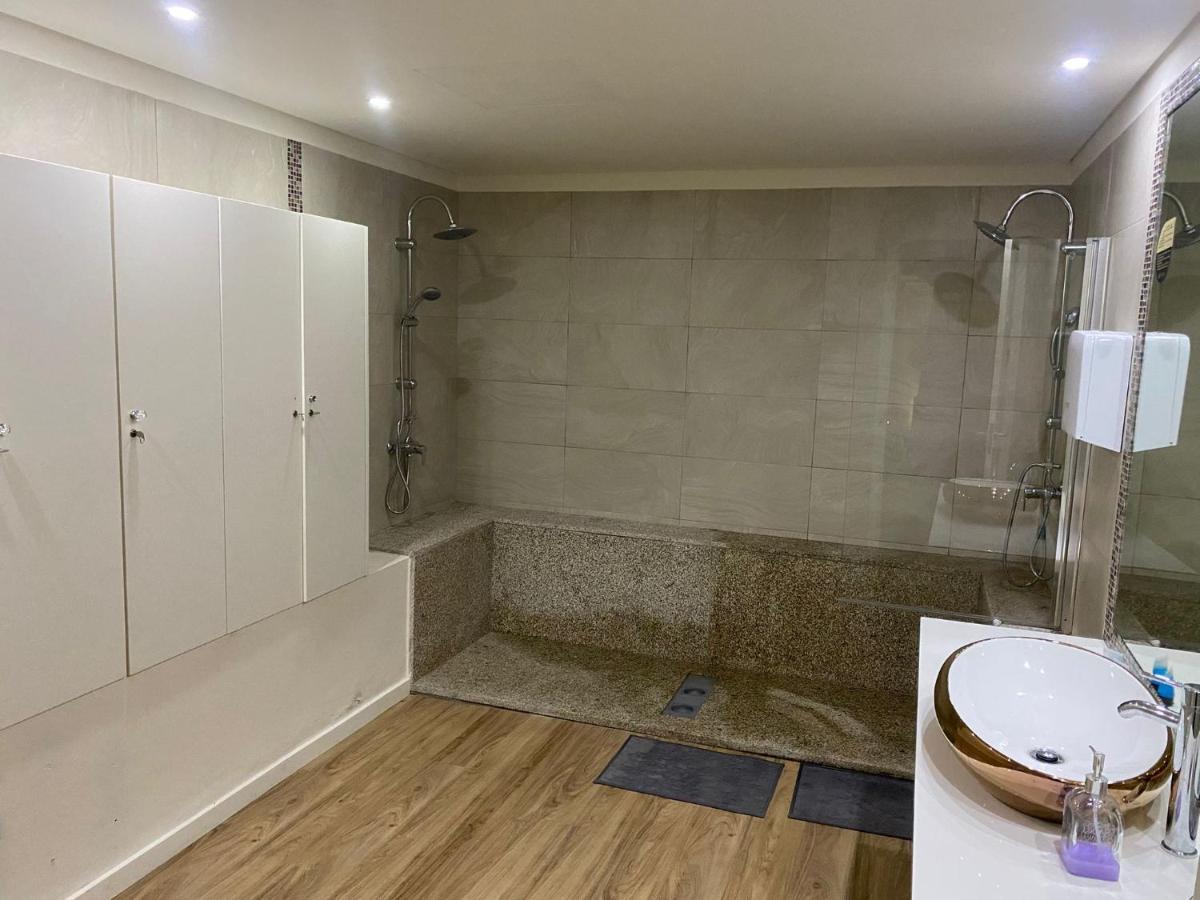 Evolue Hotell Porto Eksteriør bilde